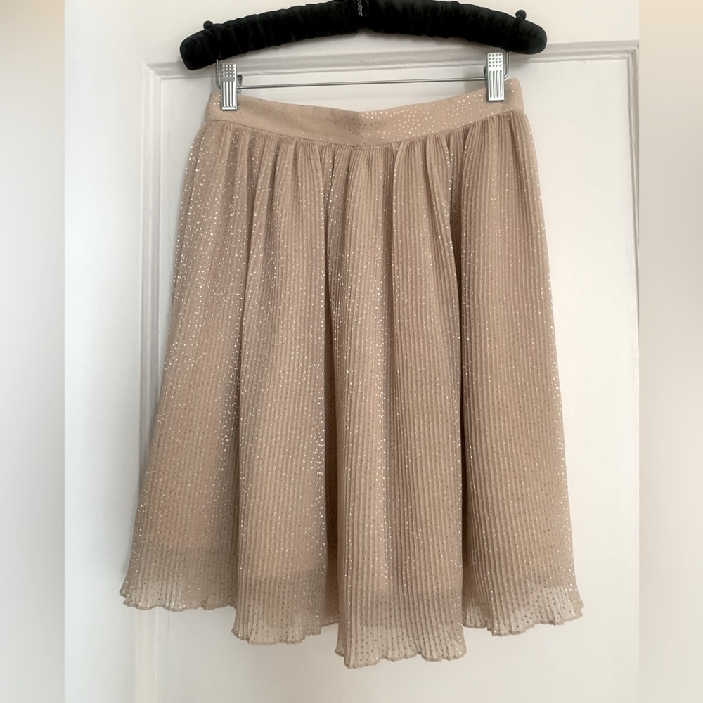 H&M - Sparkly cream with silver speckles holiday skirt - size 6